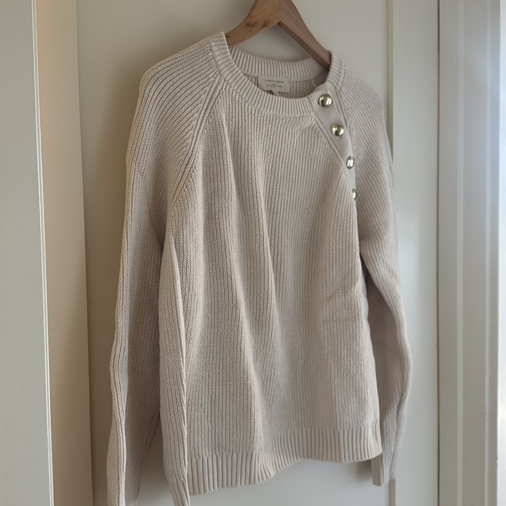 Cream Button-Shoulder Ribbed Sweater - Picture 8 of 9